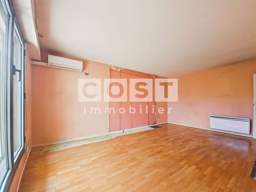 Appartement à ASNIERES-SUR-SEINE