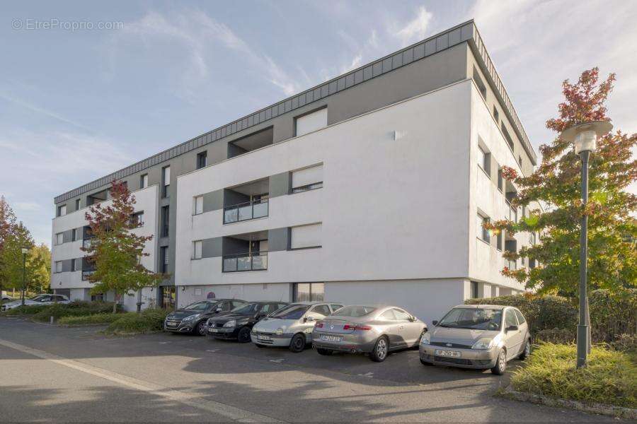 Appartement à LE RHEU