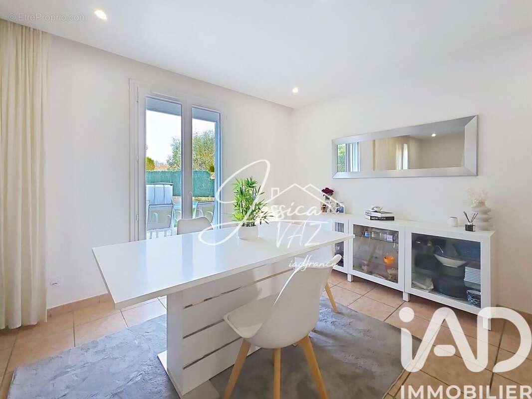 Photo 4 - Maison à CREPY-EN-VALOIS