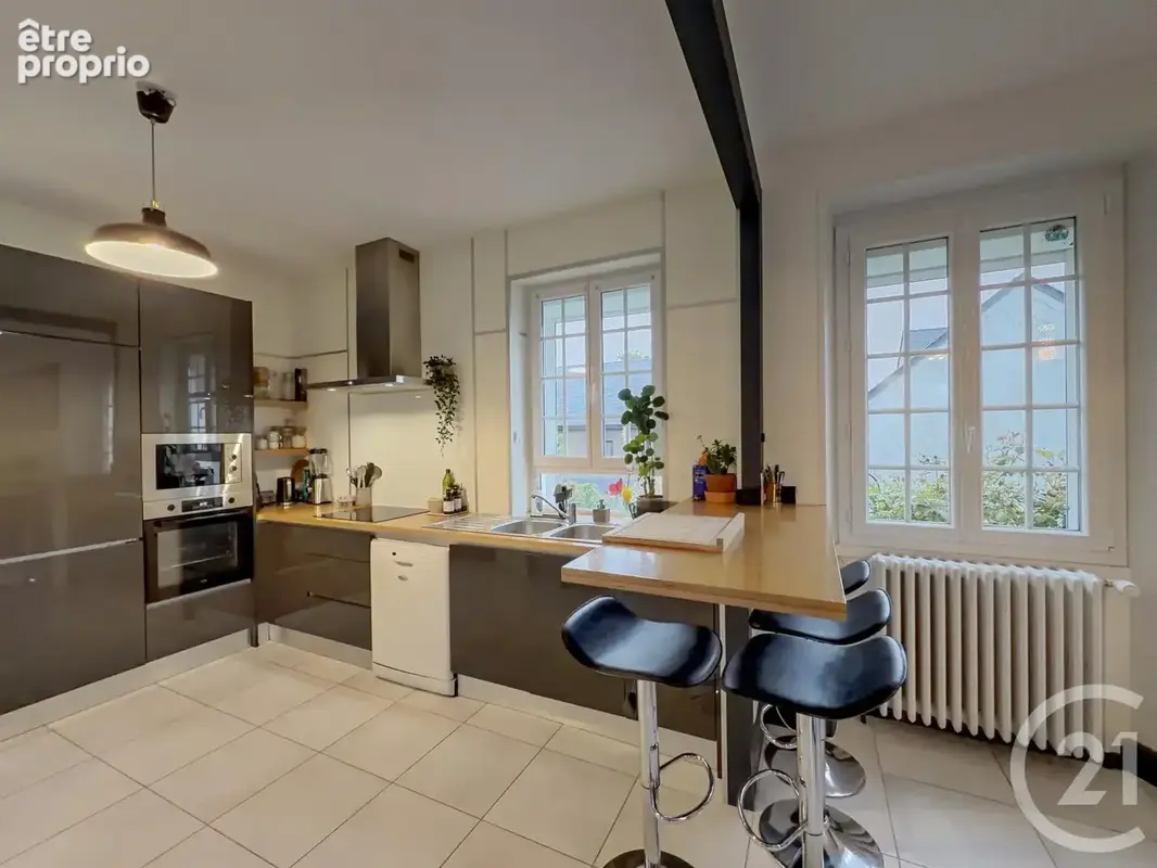 Maison 4 pièces 115 m² à vendre à La Ferte-Saint-Aubin (45240) - photo 5