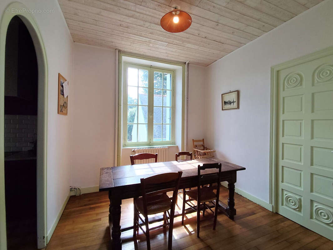 Maison à COMBRIT