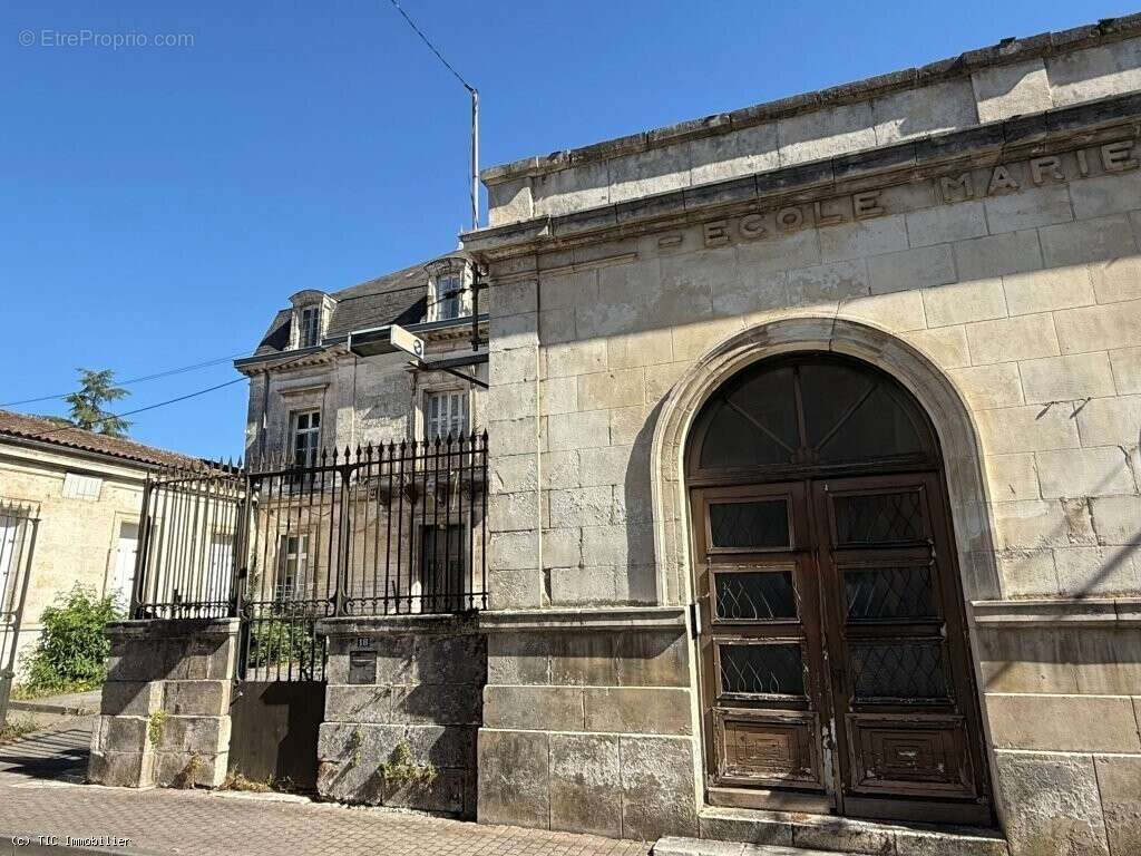 Petite Maison de Ville Rénovée Avec Projet de Rénovation Pour L'Ancienne Sous-Préfecture - photo 30