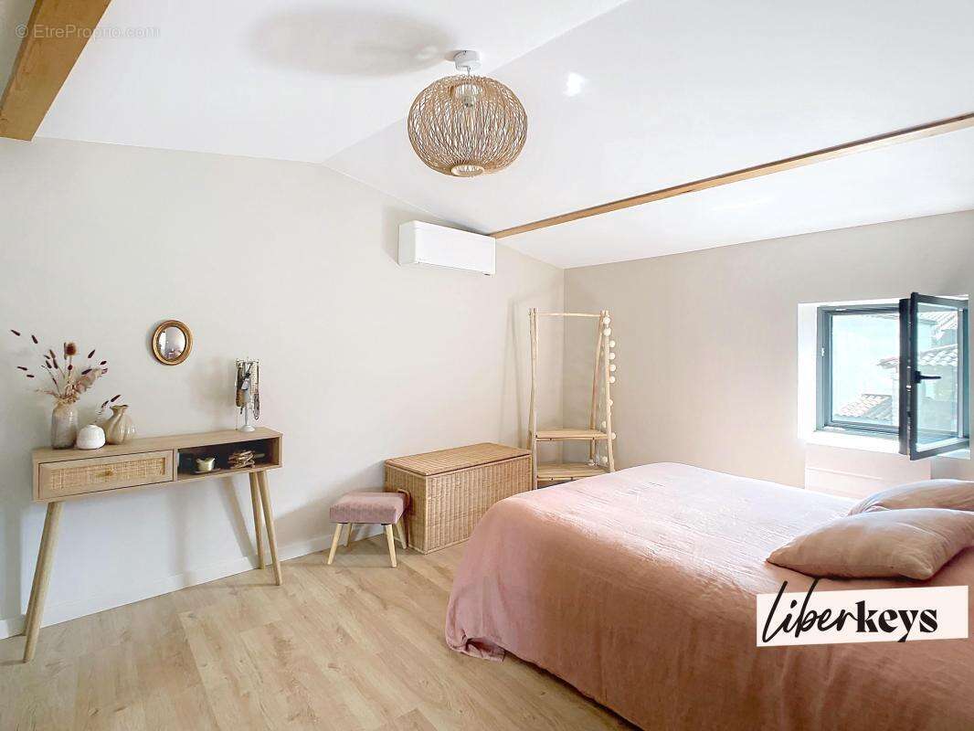 Maison à CAILLOUX-SUR-FONTAINES