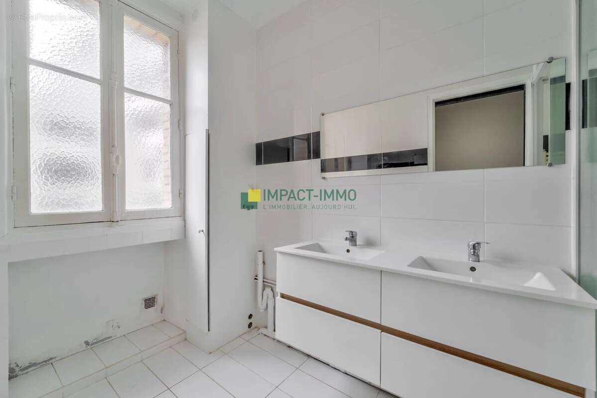 Appartement à COLOMBES