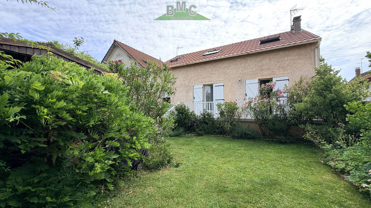 Maison à LE PLESSIS-BOUCHARD