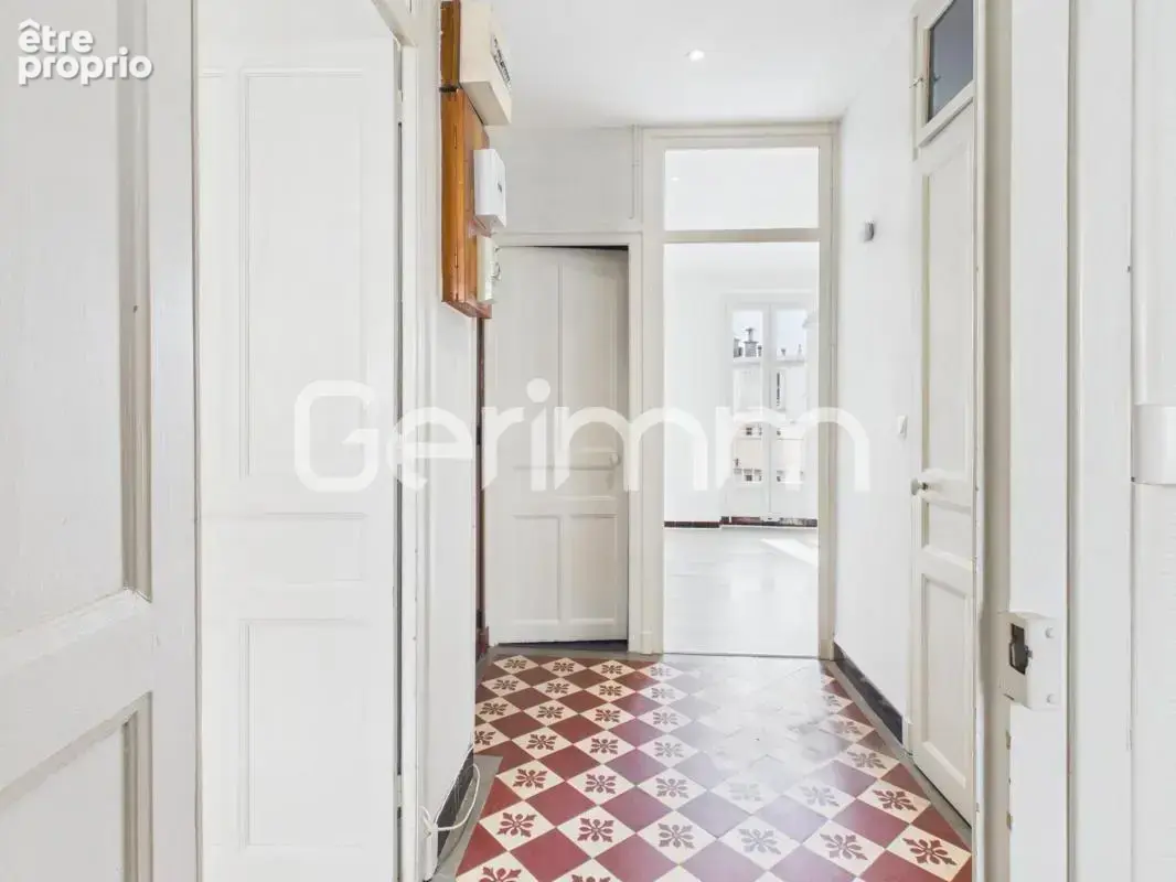 Vente - Appartement - 2 pièces + cuisine - 52 m² - 147 000 € - - photo 10