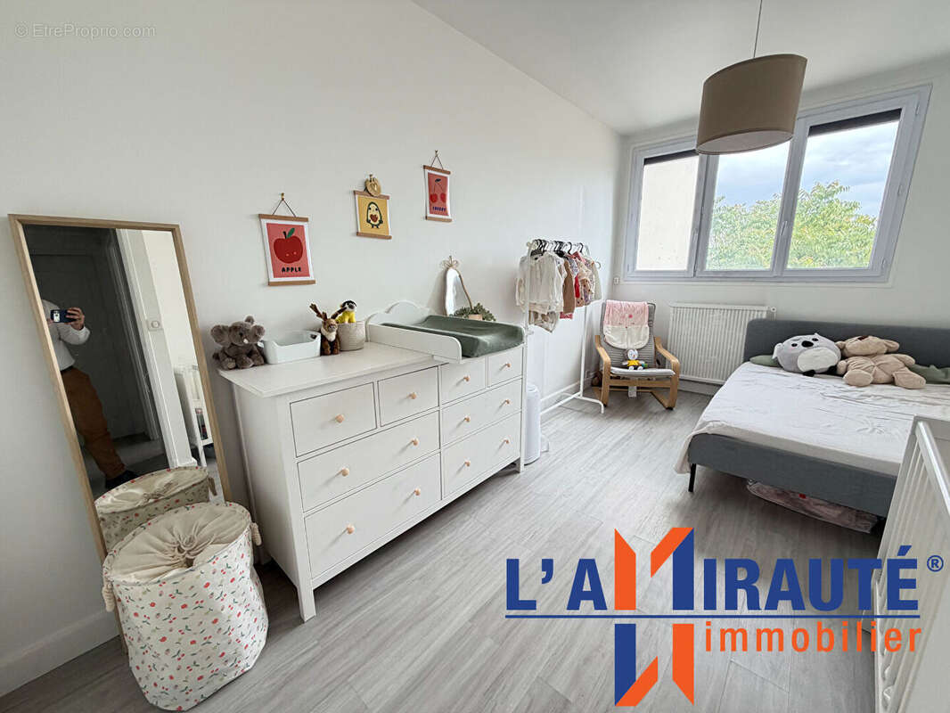 Appartement à SARTROUVILLE