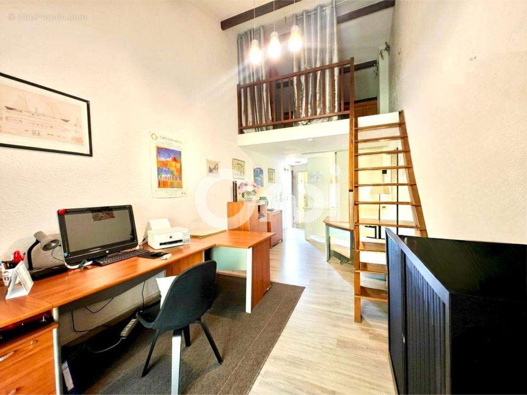 Logement avec terrasse - place de parking privée et cave - piscine / résidence sécurisée - photo 7
