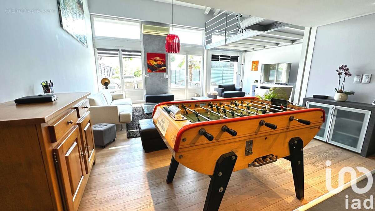 Photo 4 - Commerce à LORETTE