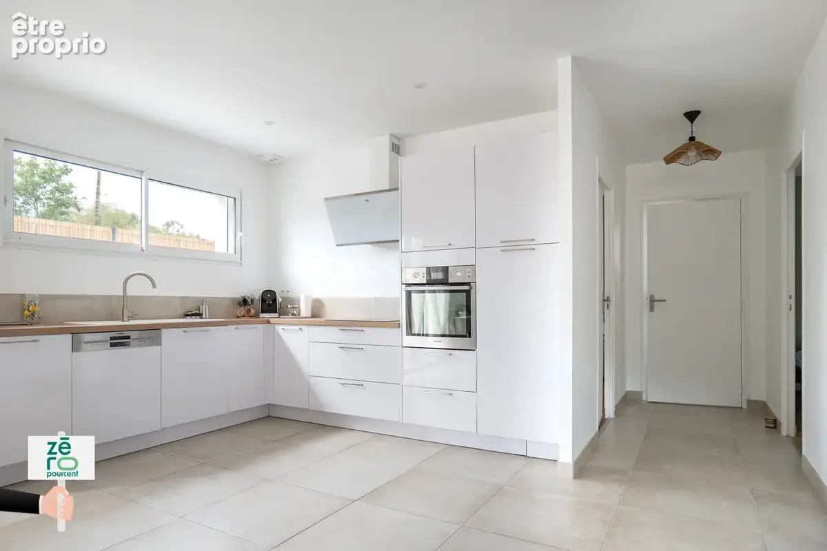 Maison neuve de plain-pied avec garage et terrasse - photo 5