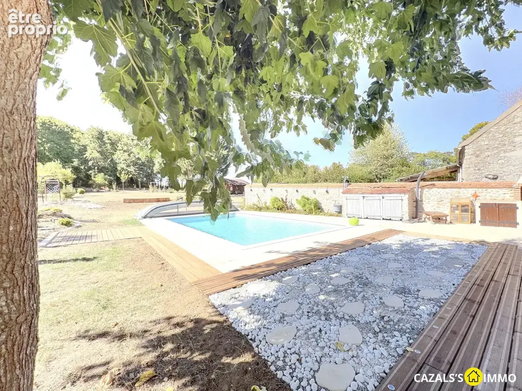 Maison 6 pièces 315 m² à vendre à Perthes (77930) - photo 3