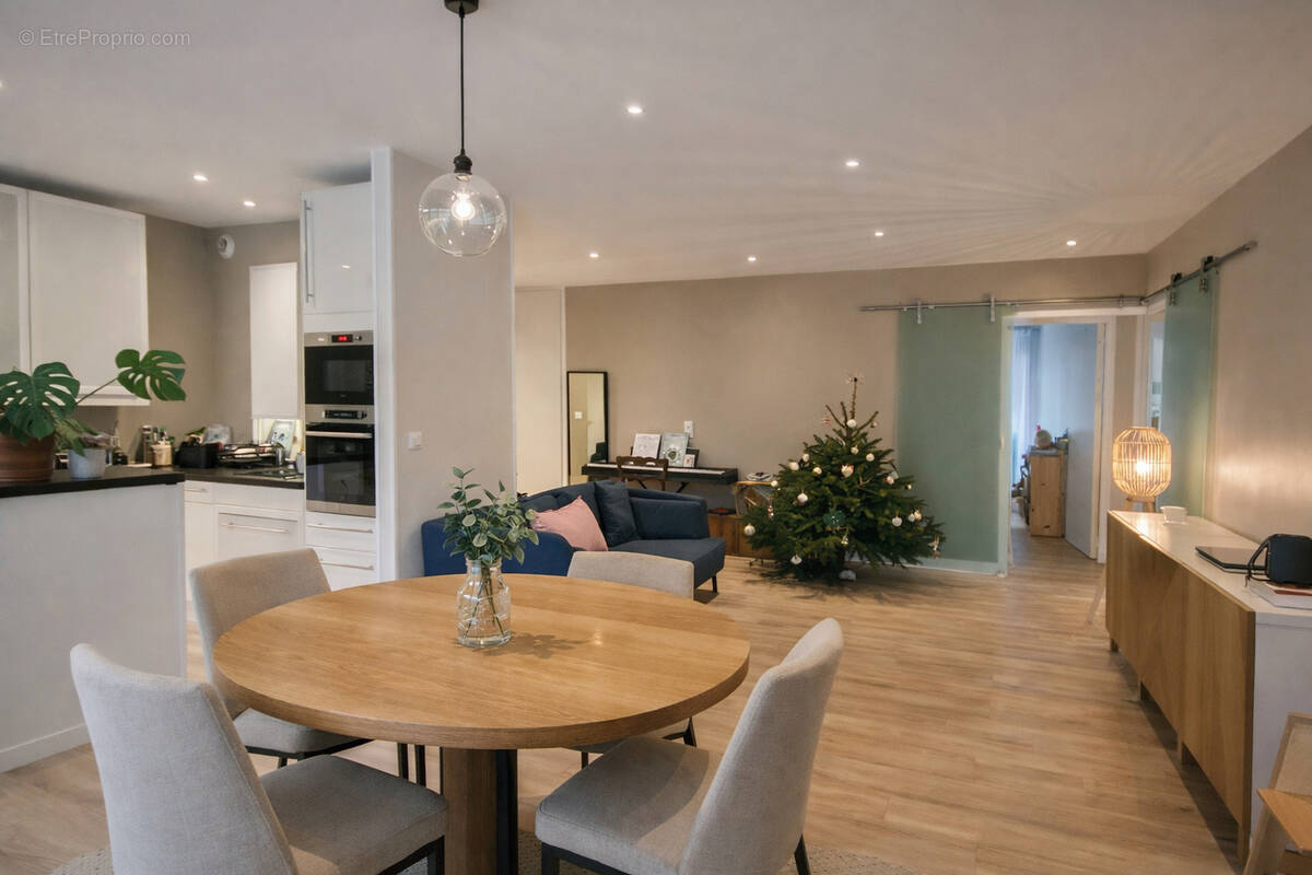 Appartement à COYE-LA-FORET