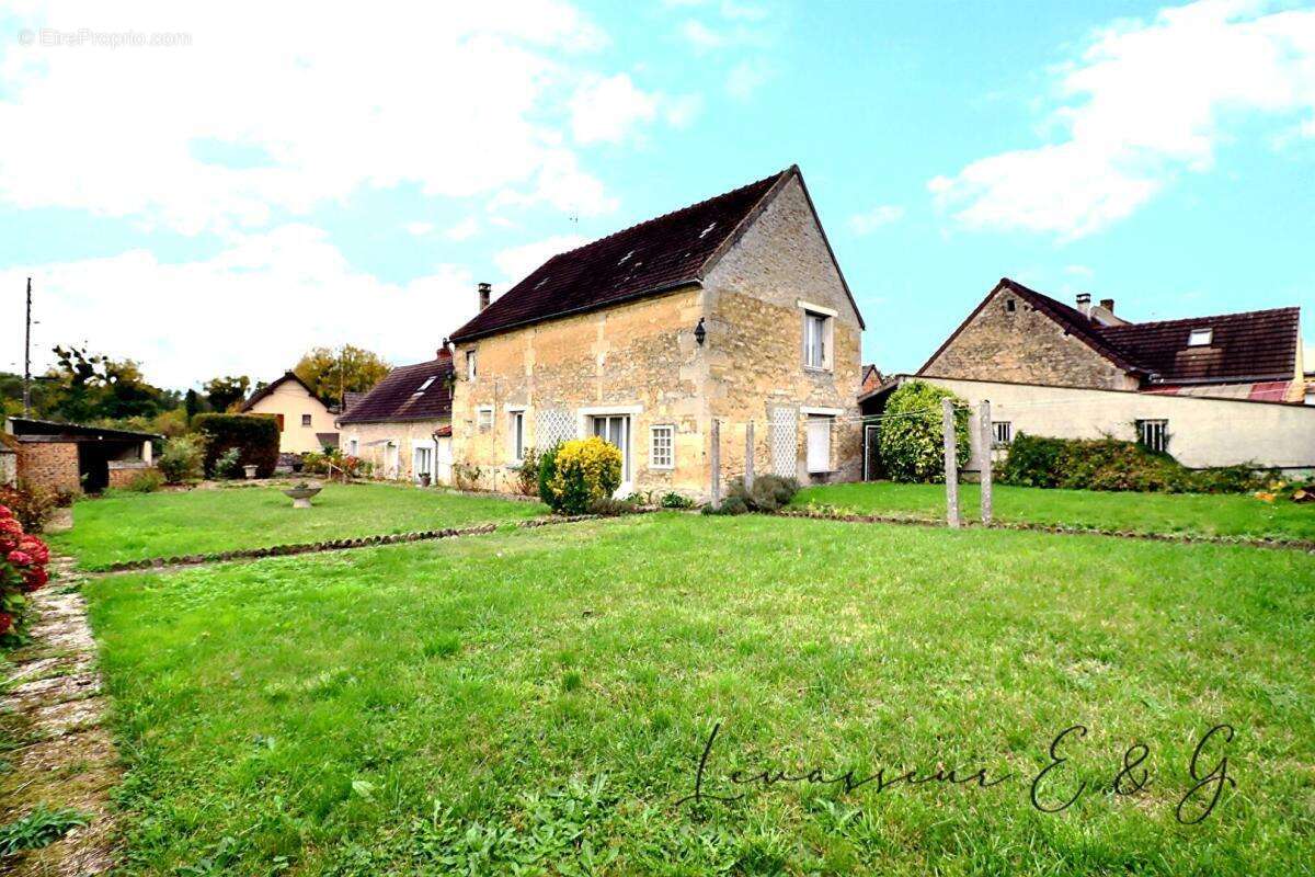 Maison à ANGY