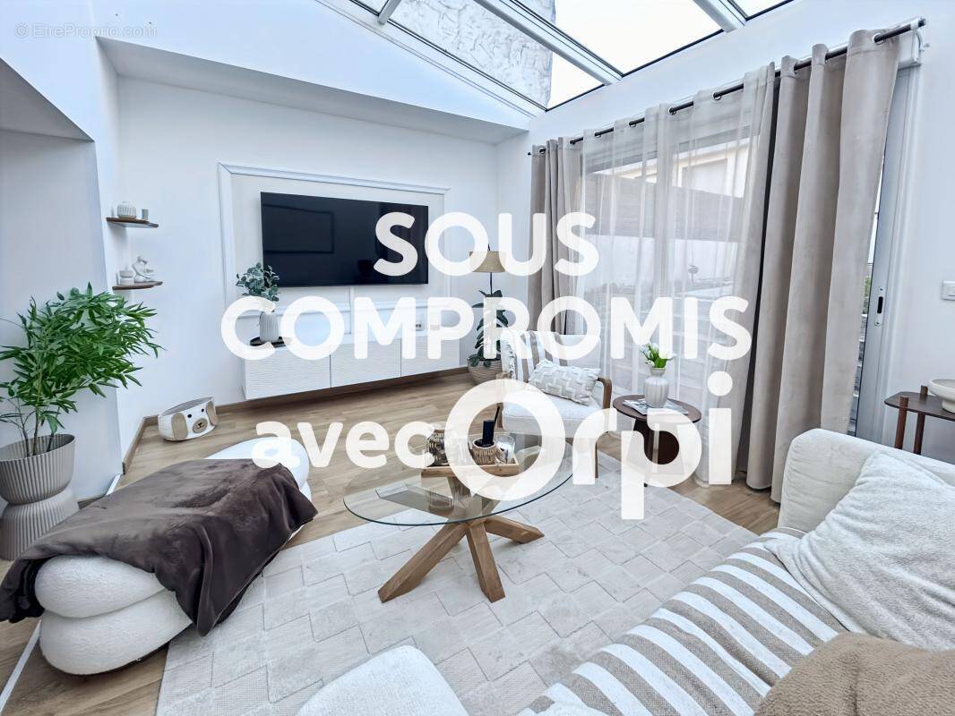 Maison à SAINT-MARTIN-BOULOGNE