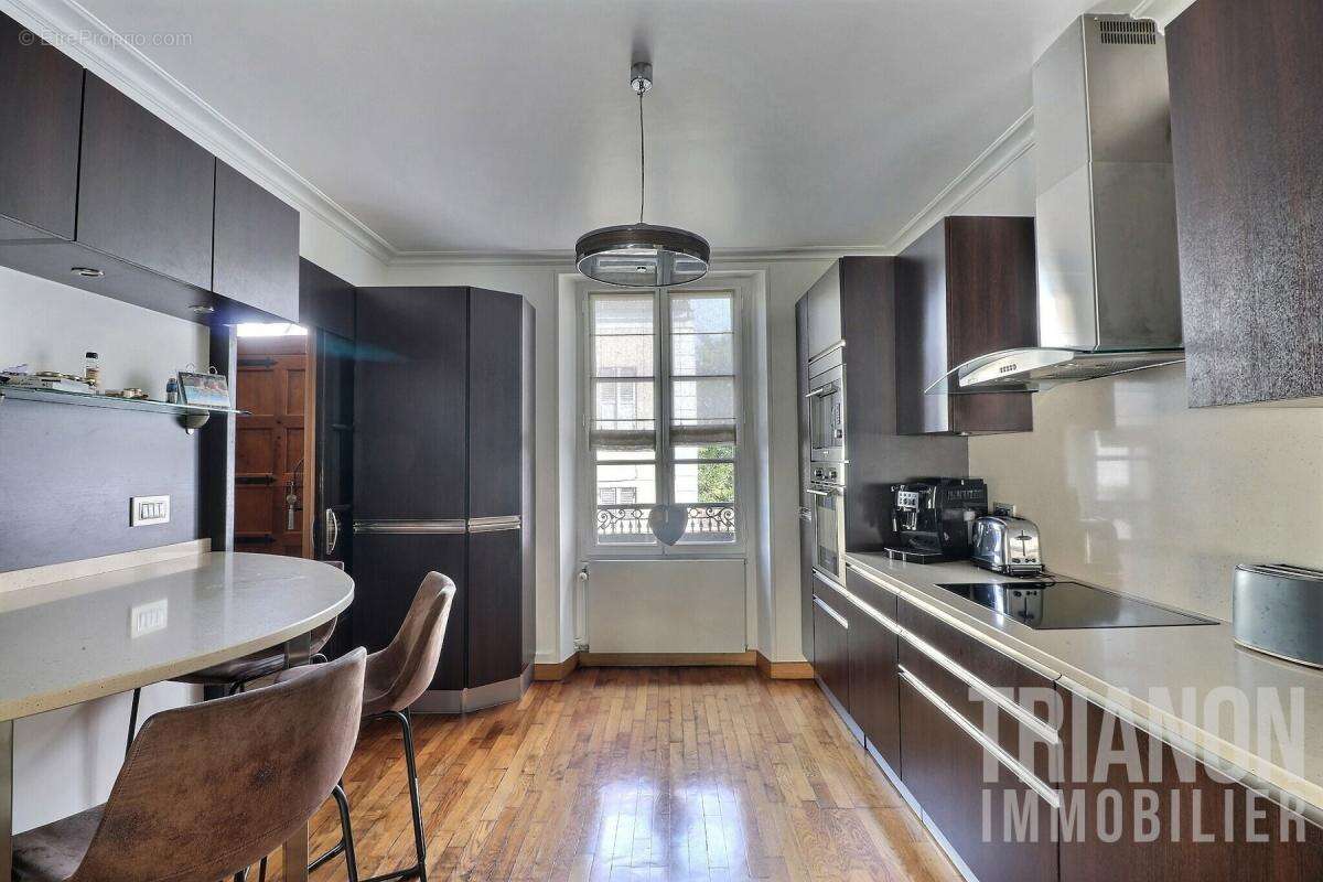 Maison à VERNEUIL-SUR-SEINE