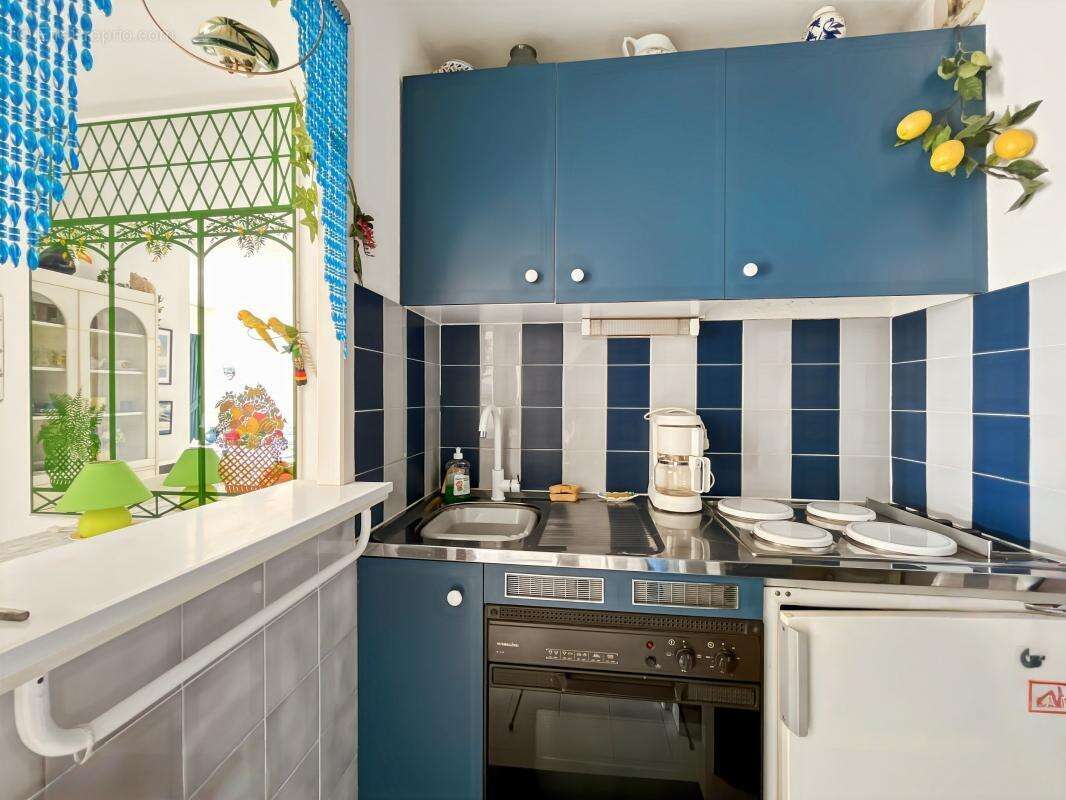 FREJUS PLAGE Appartement À Vendre studio 27 m² vue mer - photo 4