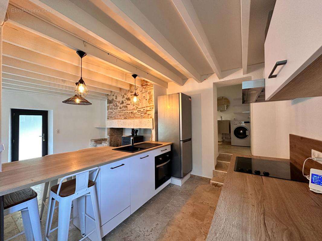 Maison à COLAYRAC-SAINT-CIRQ