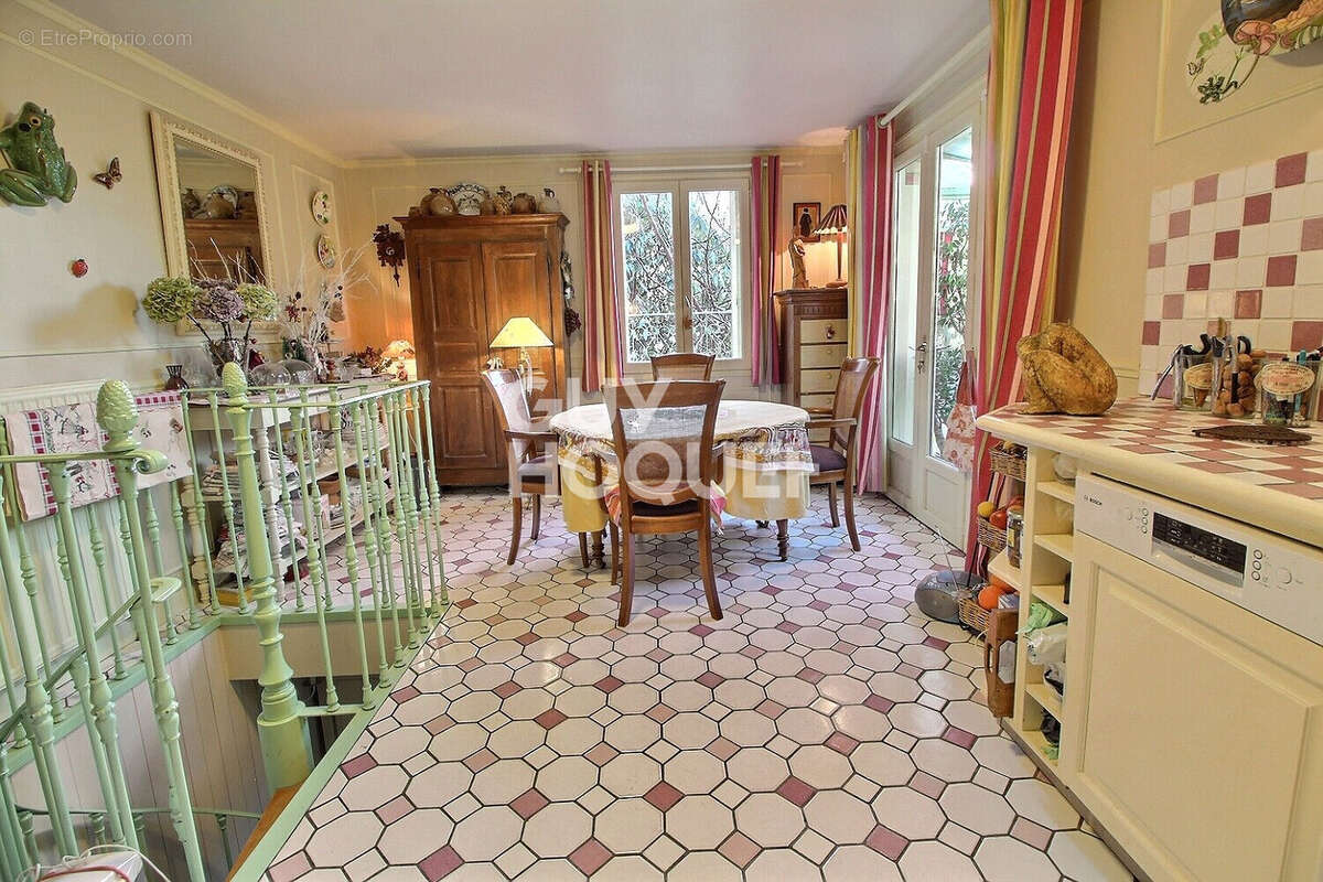 Maison à CHAVILLE