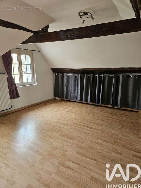 Photo 5 - Maison à VILLENEUVE-SUR-YONNE