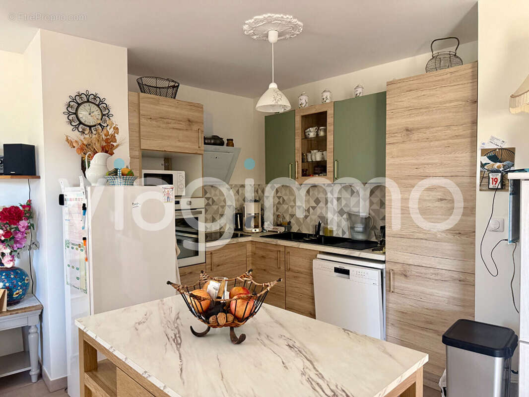 Appartement Hyeres 4 pièce(s) 88 m2 - photo 3