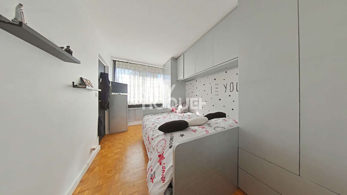 Appartement à FONTENAY-SOUS-BOIS
