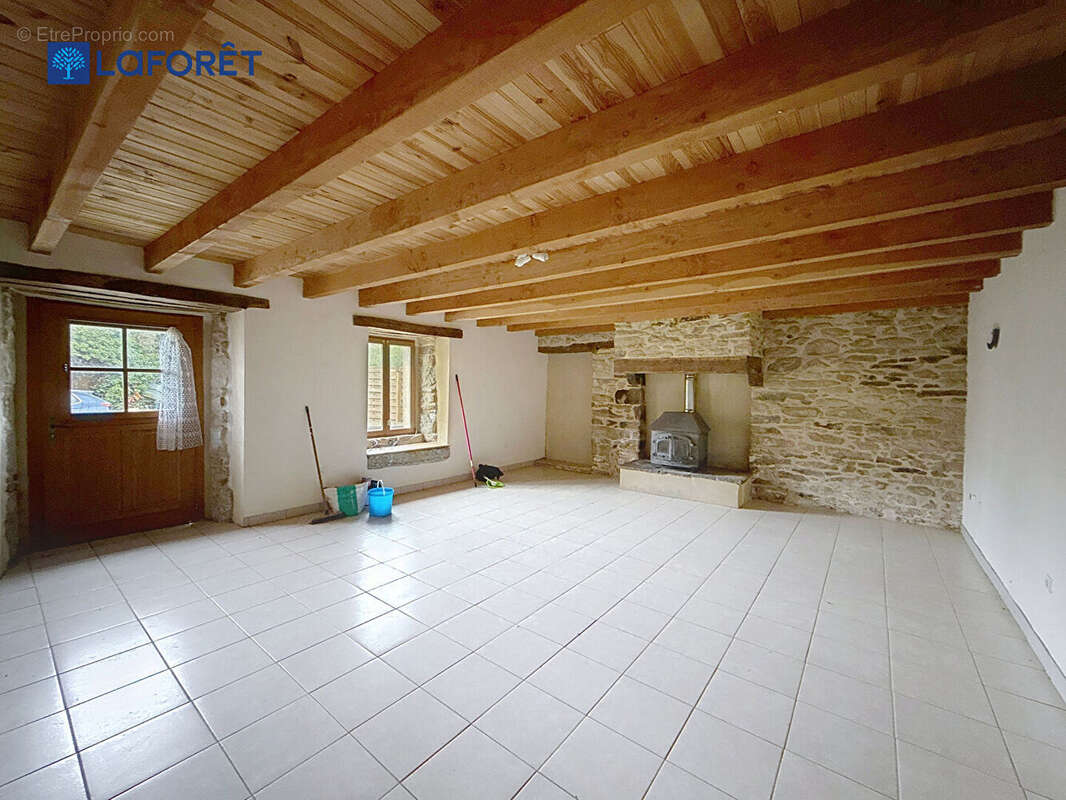 Maison à MOREAC