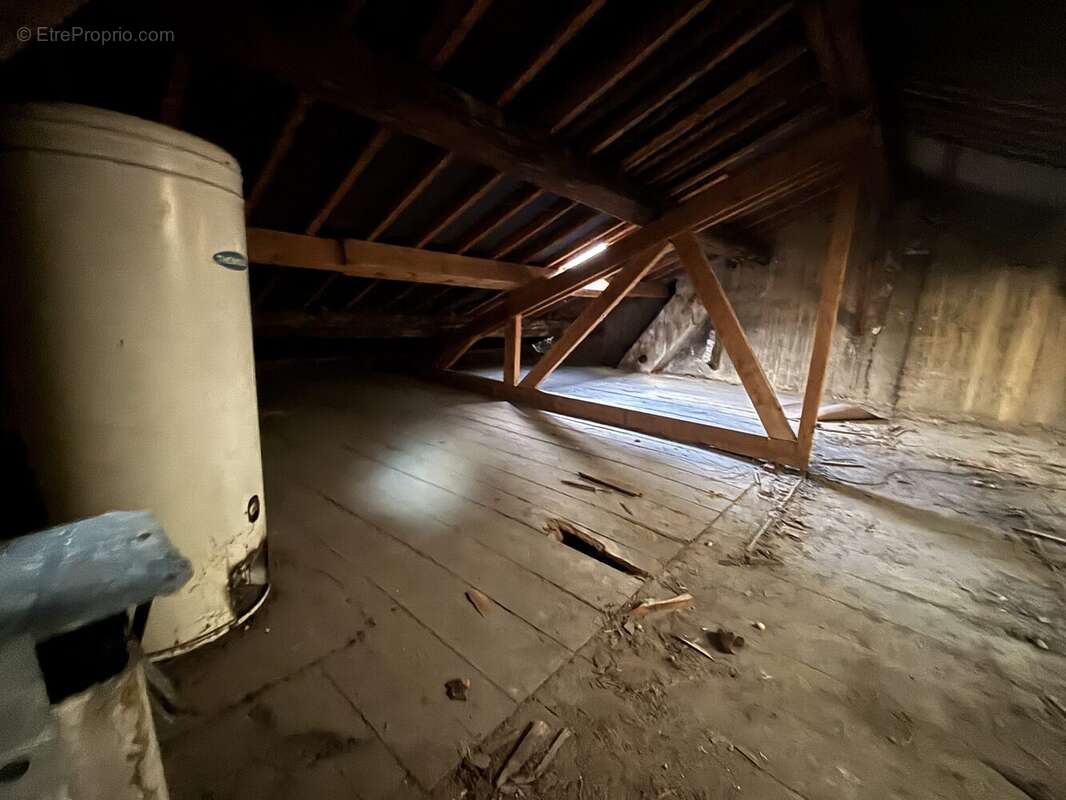Appartement 89 m² à Voiron  - photo 2