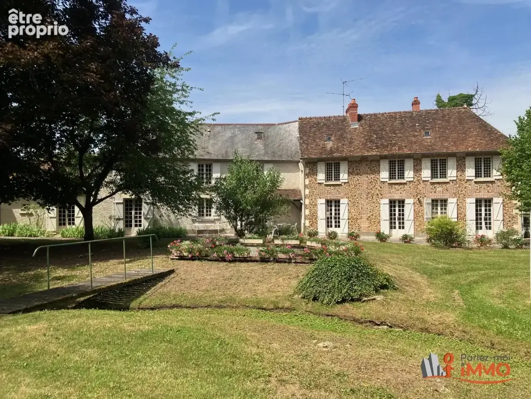 Belle longère aux abords de Sancerre, parc 13000m2 avec piscine - photo 24