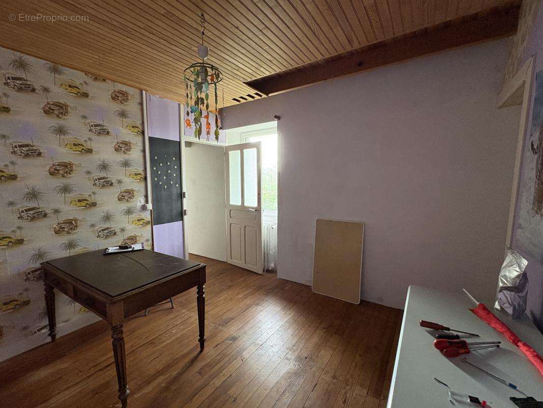 Maison 208 m² à Marigny  - photo 26