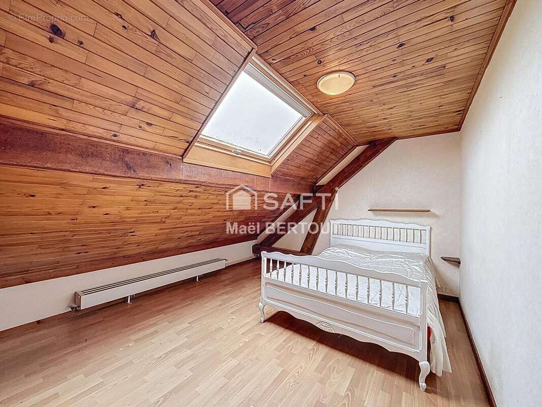 Photo 8 - Maison à SAINT-GENIX-SUR-GUIERS