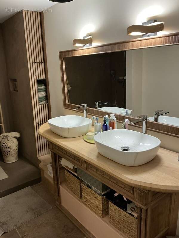 Maison à YVETOT-BOCAGE