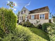 Maison à DONNEMARIE-DONTILLY