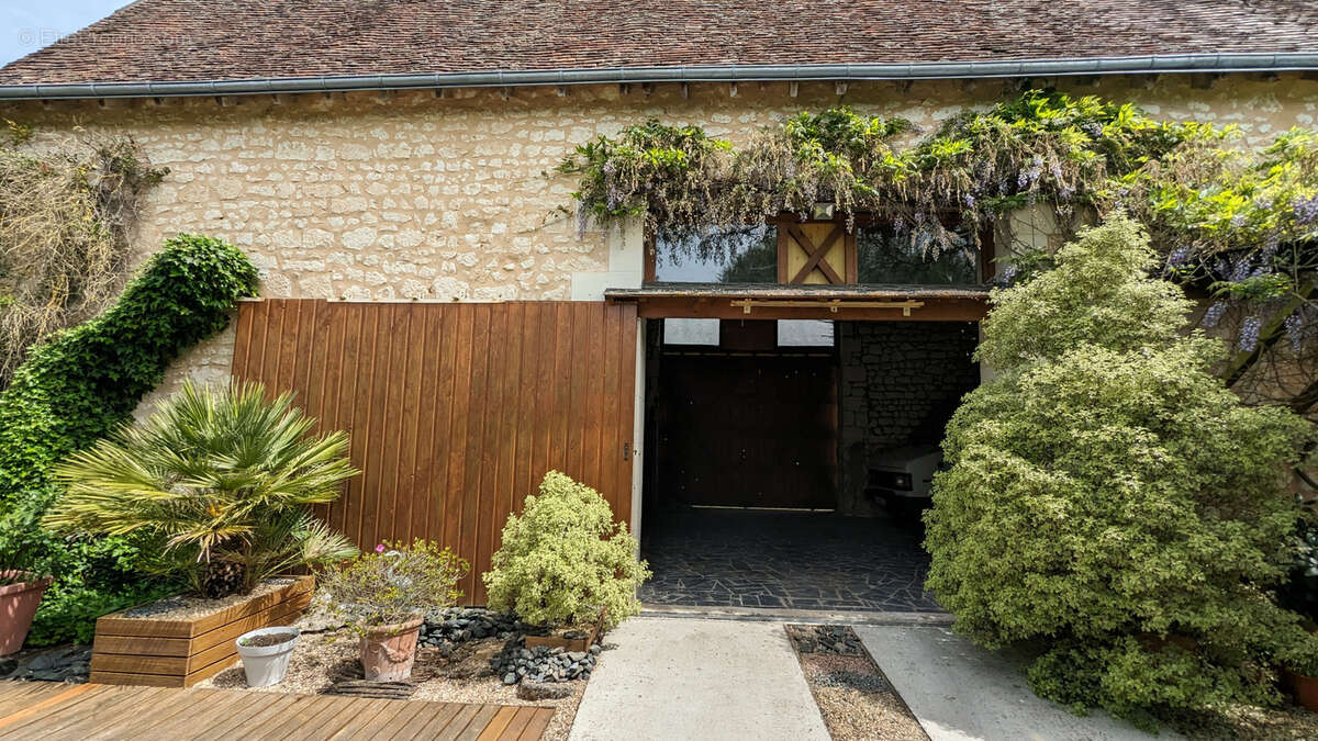 Maison à SAINTE-MAURE-DE-TOURAINE