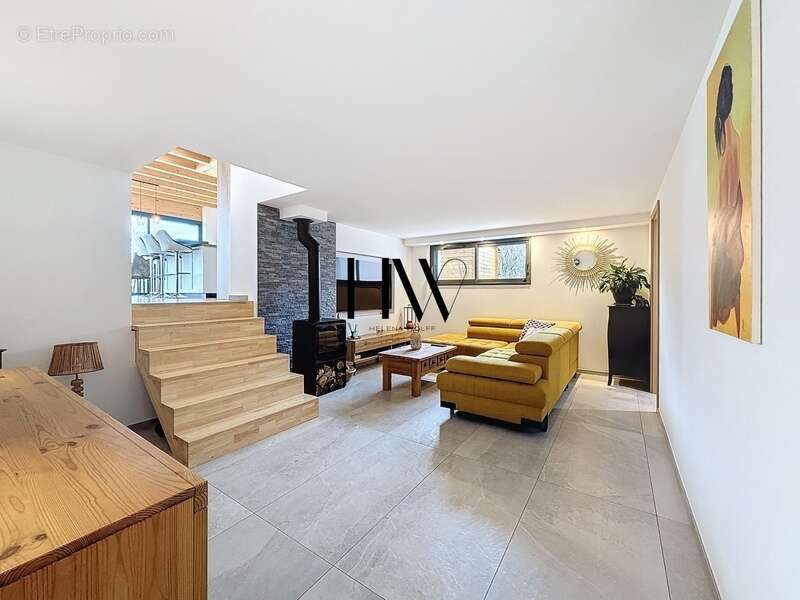 Maison à ANTHY-SUR-LEMAN