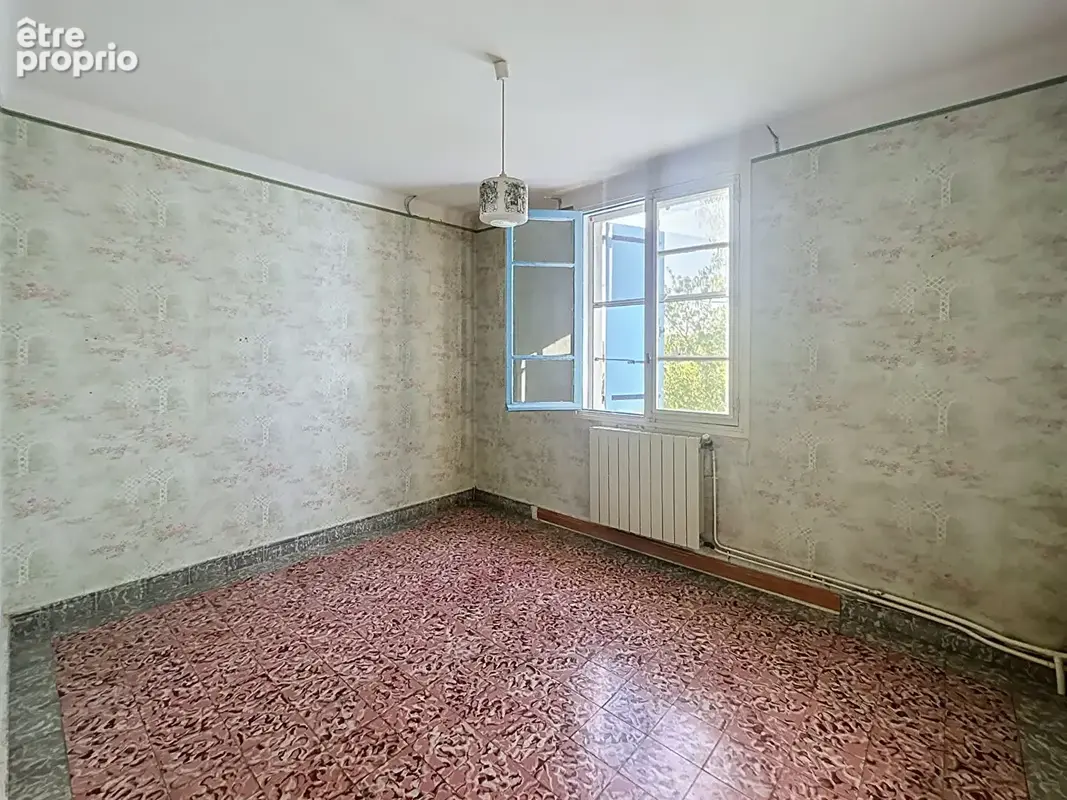 SORGUES - Maison 112m2, 3ch+dépendance, sur jardin 300m2 - photo 9