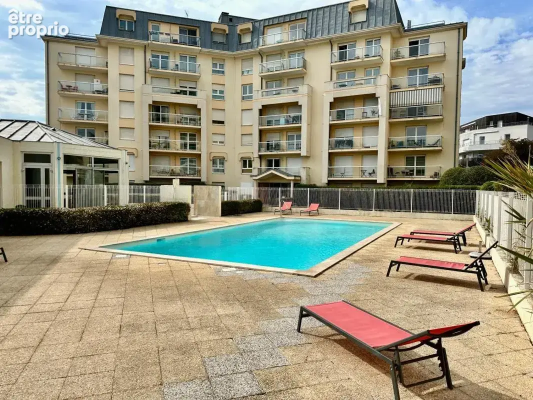 T1 bis 34 m² avec balcon, parking et piscine – Mérignac Peychotte - photo 8