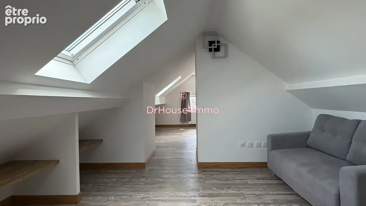 Maison 7 pièces 212 m² à vendre à Raismes (59590) - photo 9