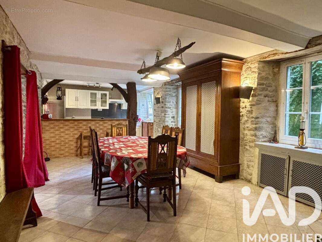 Maison 130 m² à Bernesq  - photo 5