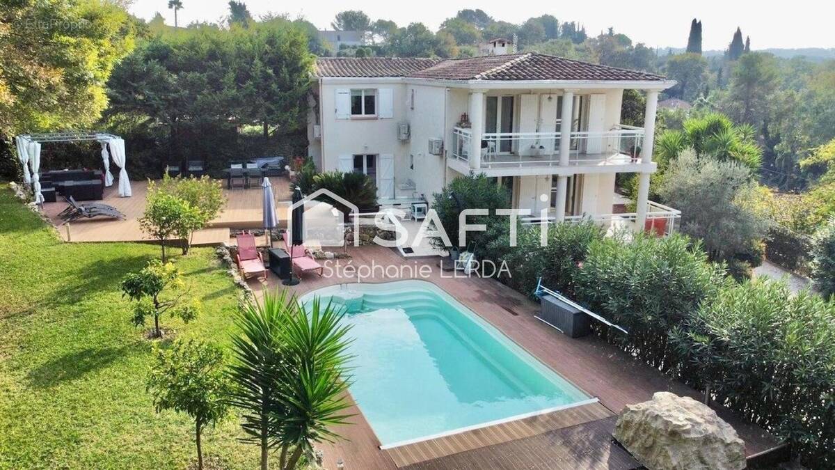Photo 1 - Maison à MOUGINS