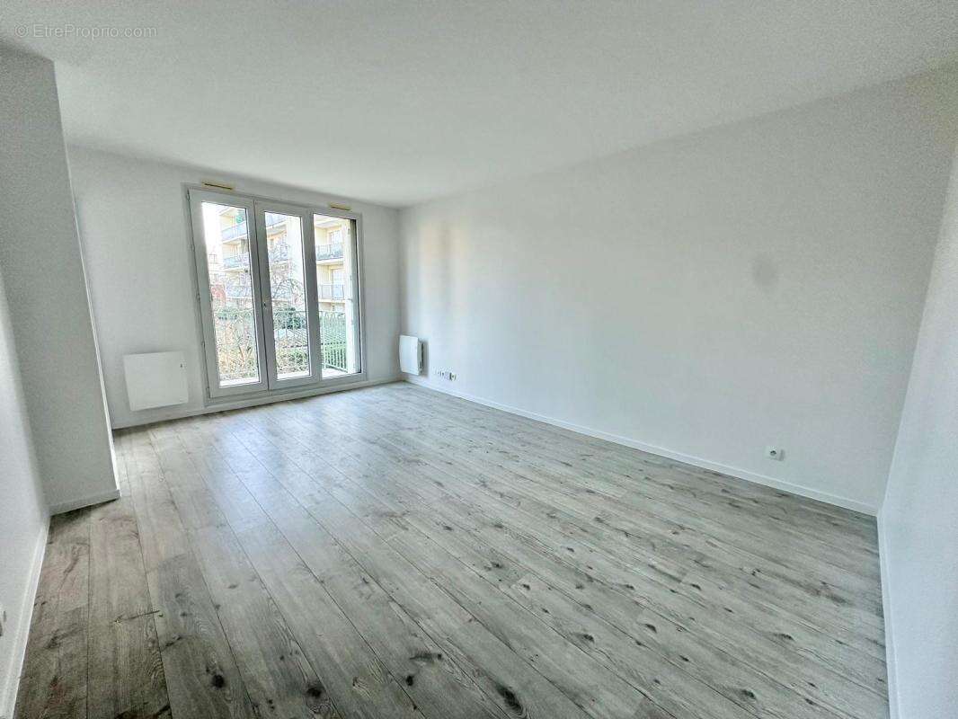 Appartement à MANTES-LA-JOLIE