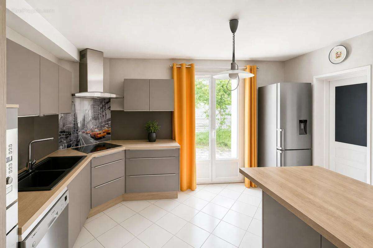 Maison à CLERMONT-FERRAND