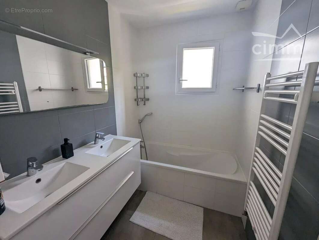 Maison de type 4 avec jardin - photo 8