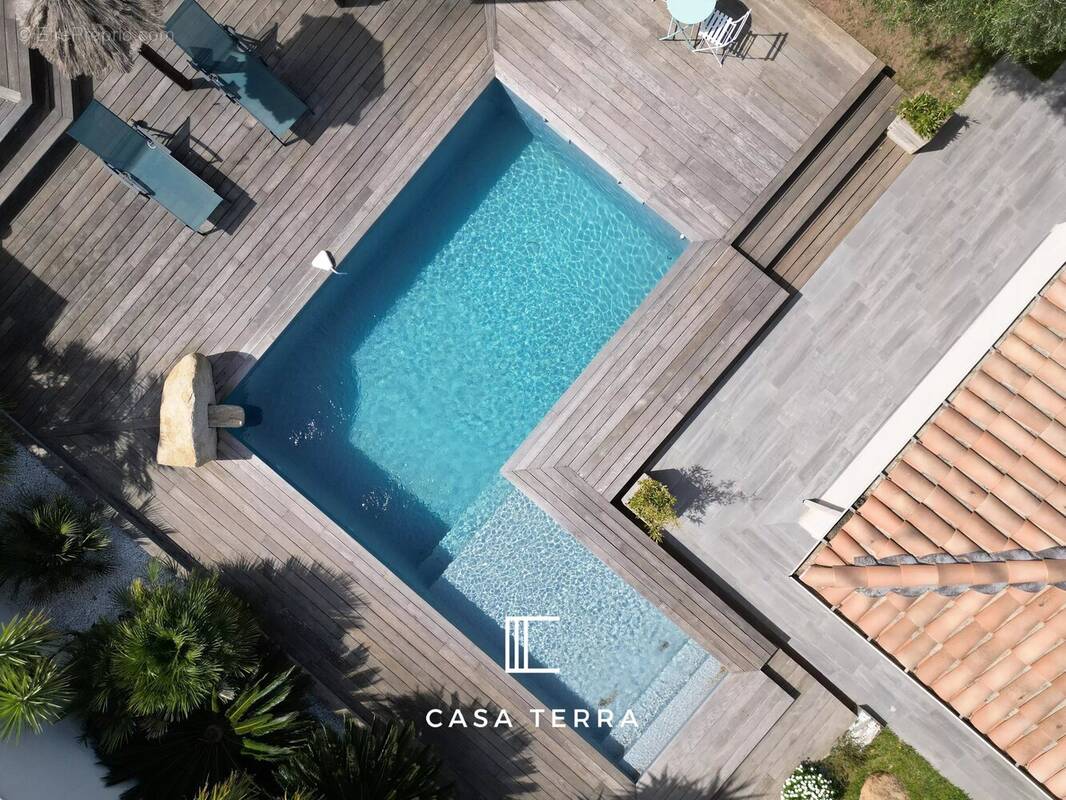 Maison à PORTO-VECCHIO