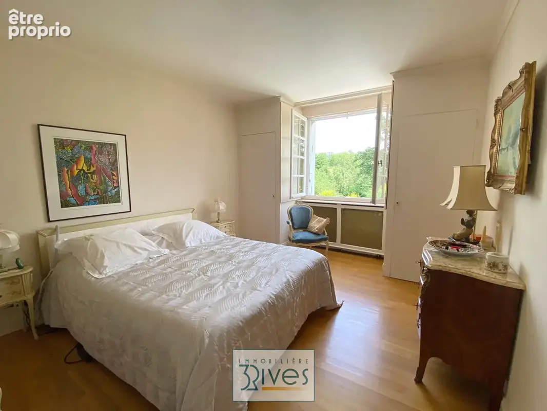 Propriété d'exception — Parc boisé de 1,3 hectare et étang privé - photo 10