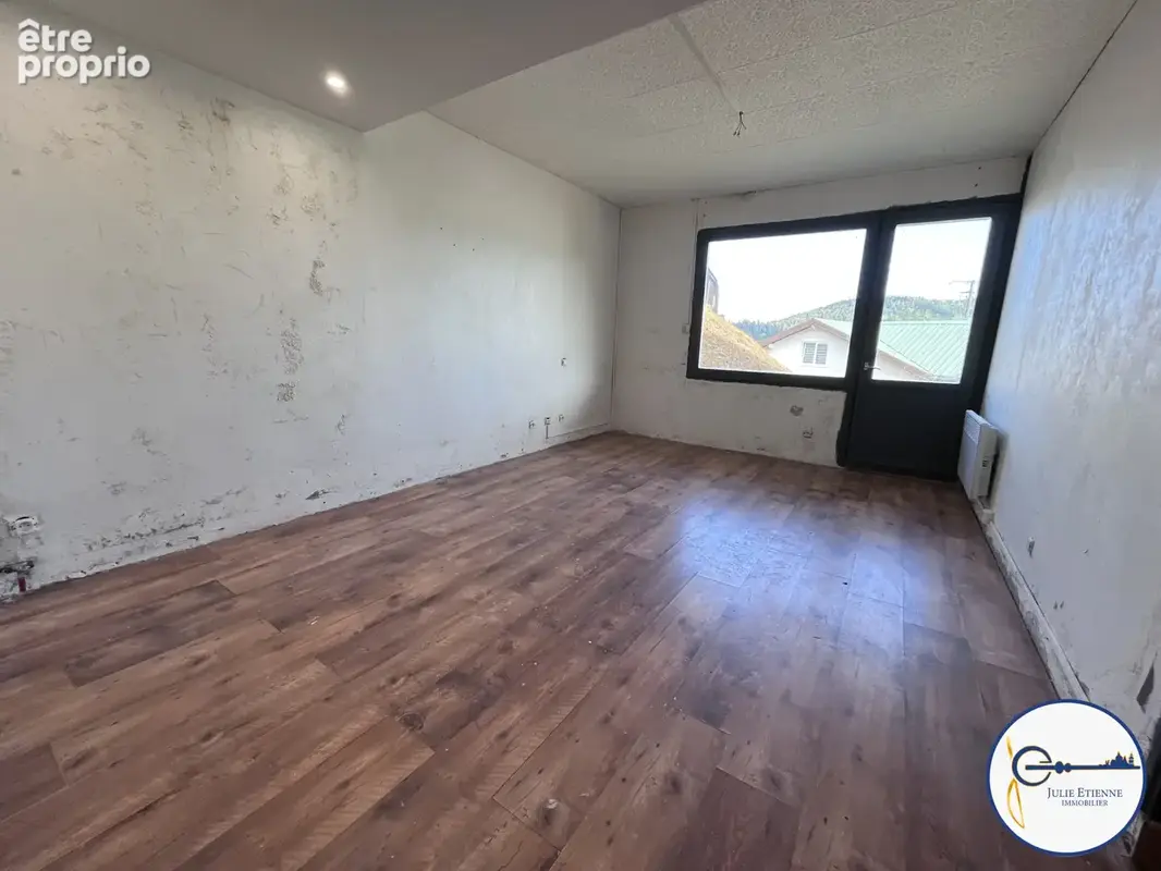 Appartement - 32,74 m2 - F2 - photo 4
