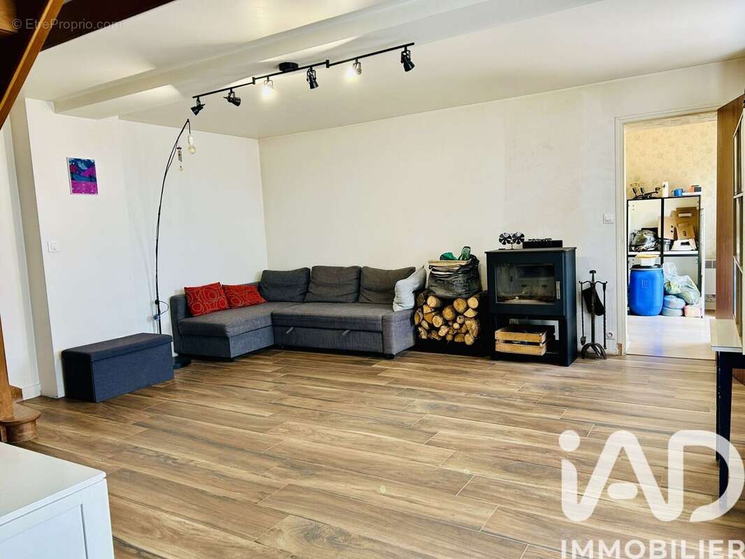 Photo 6 - Maison à DRY