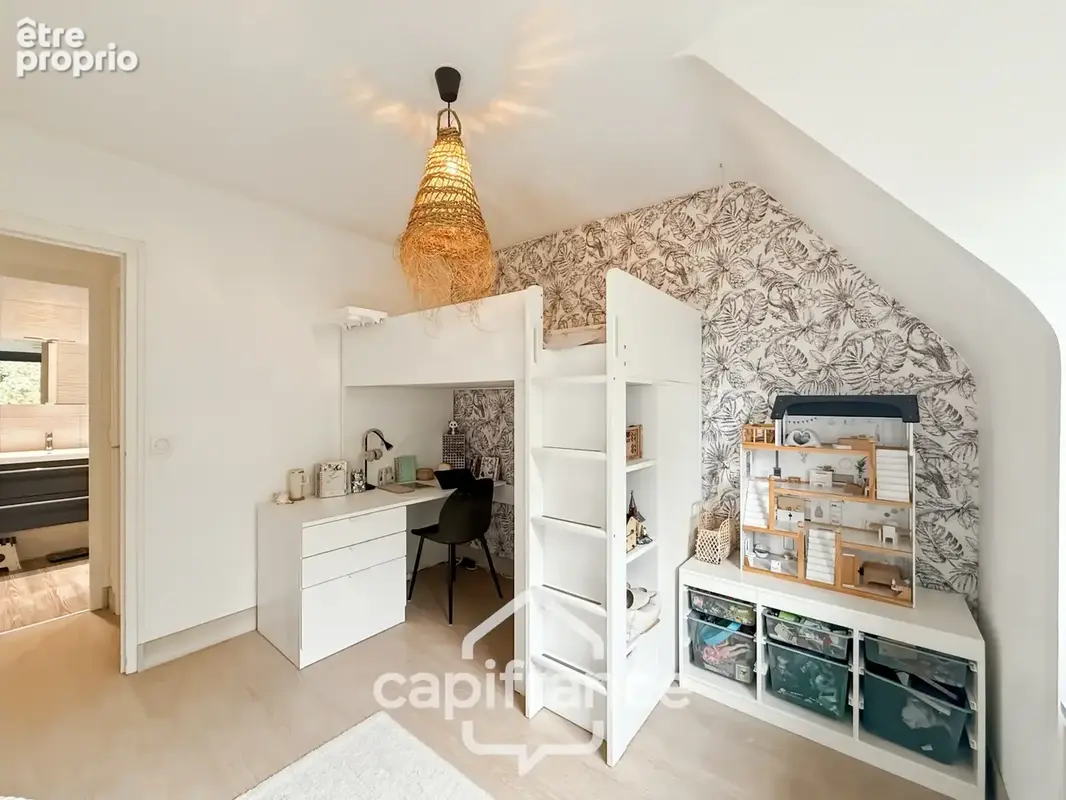 À VENDRE PONTIVY – Appartement rénové de plus de 73 m² au dernier étage, à 500 m du centre-ville - photo 15
