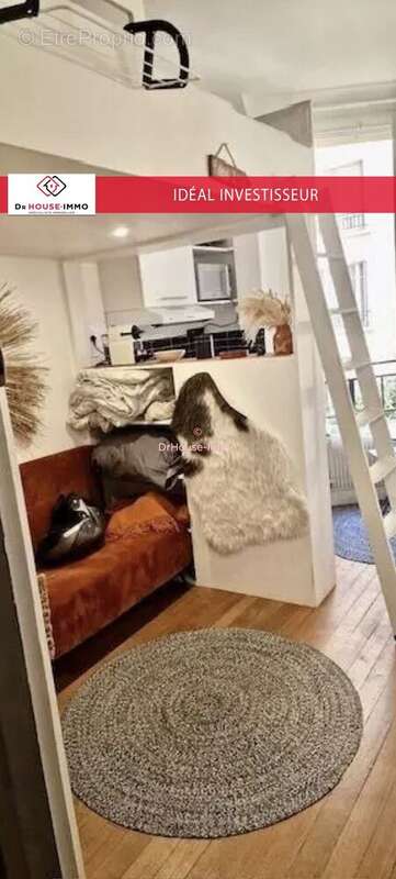 Appartement à PARIS-16E