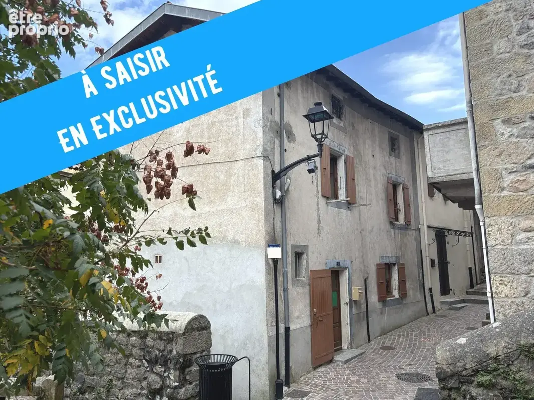 Photo Maison à Vals-Les-Bains au prix de 69 000€
