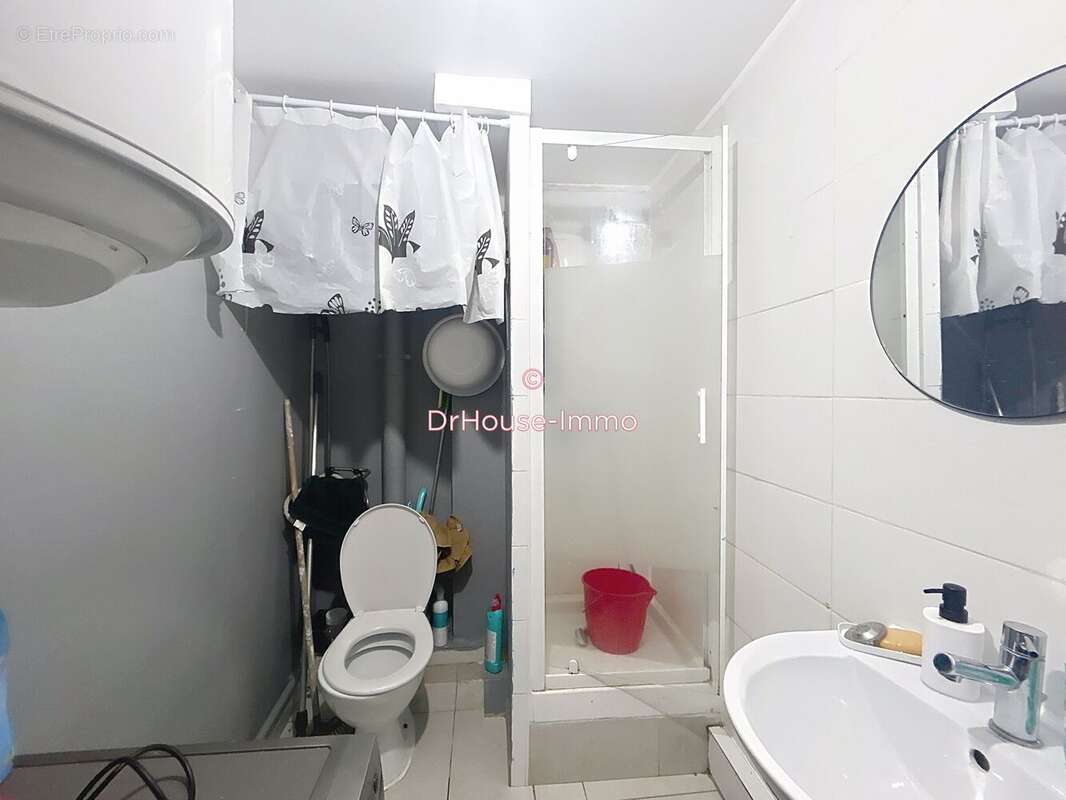 Appartement à MARSEILLE-1E